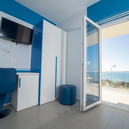 Terrazze Naos 4* San Leone