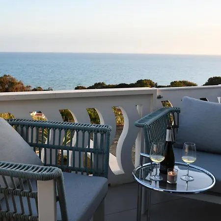 Guest house Terrazze Naos 2*