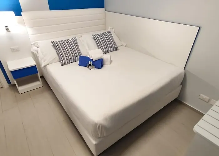 بيت ضيافة Terrazze Naos 4*