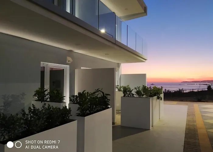 Gasthof Terrazze Naos San Leone