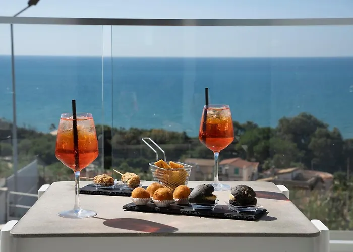 بيت ضيافة Terrazze Naos 4*