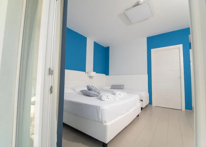 Terrazze Naos بيت ضيافة سان ليون