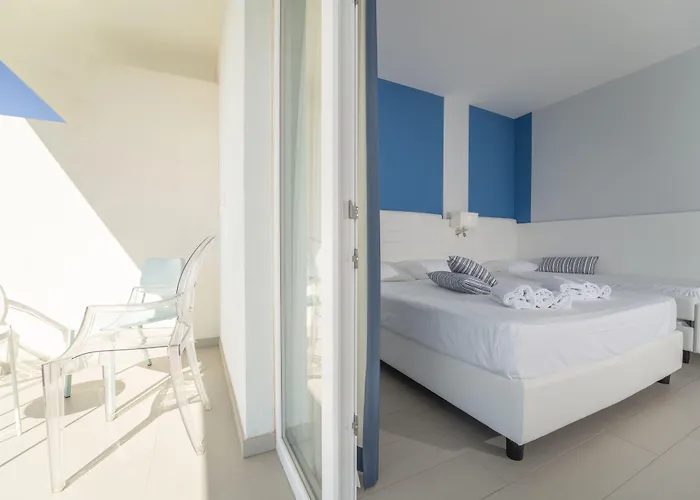 Terrazze Naos ゲストハウス サン・レオーネ