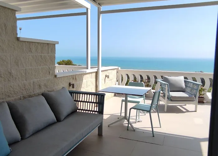 ゲストハウス Terrazze Naos