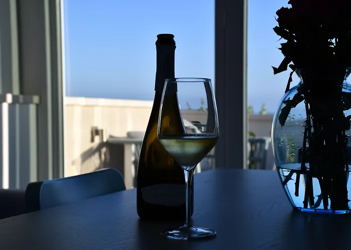 Terrazze Naos بيت ضيافة 4*